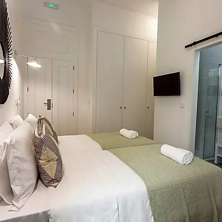 Alameda Exclusive House 3*