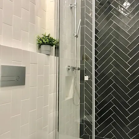 מלון Alameda Exclusive House