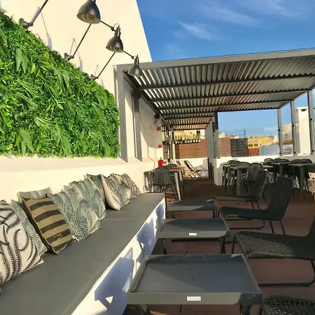 מלון Alameda Exclusive House