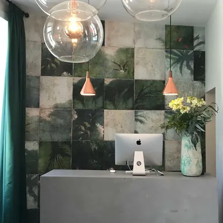 Alameda Exclusive House 3*