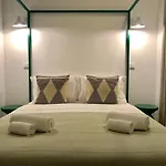 Alameda Exclusive House Hotel