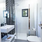 Alameda Exclusive House 3*