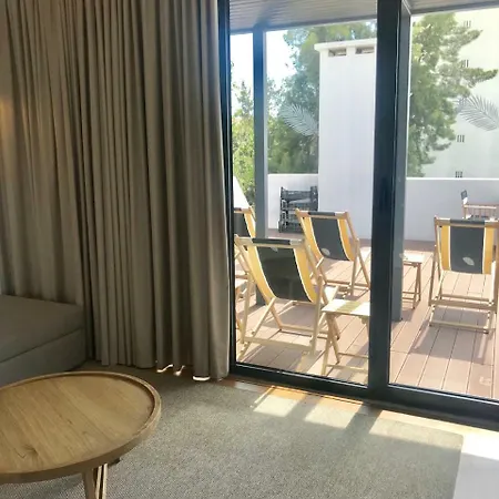 Alameda Exclusive House מלון 3*