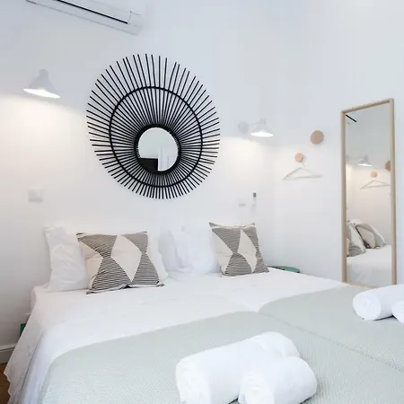 Alameda Exclusive House 3* פארו